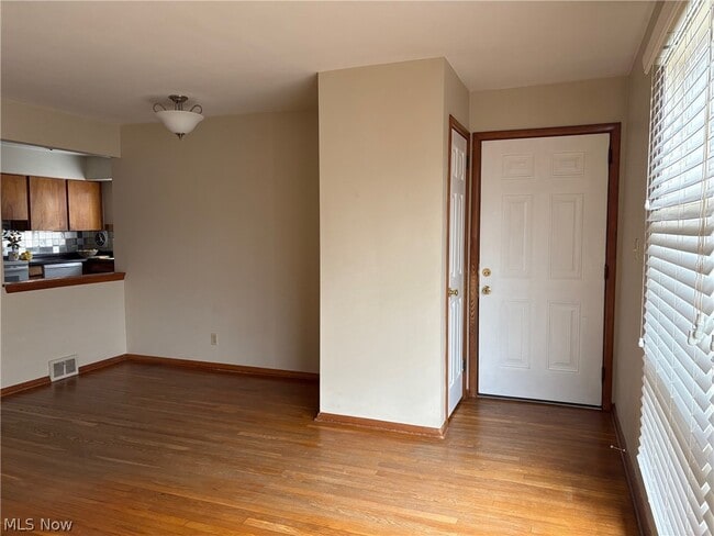 Building Photo - 1771 Tanglewood Dr