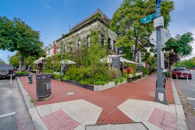 Building Photo - 30 Florida Ave NW