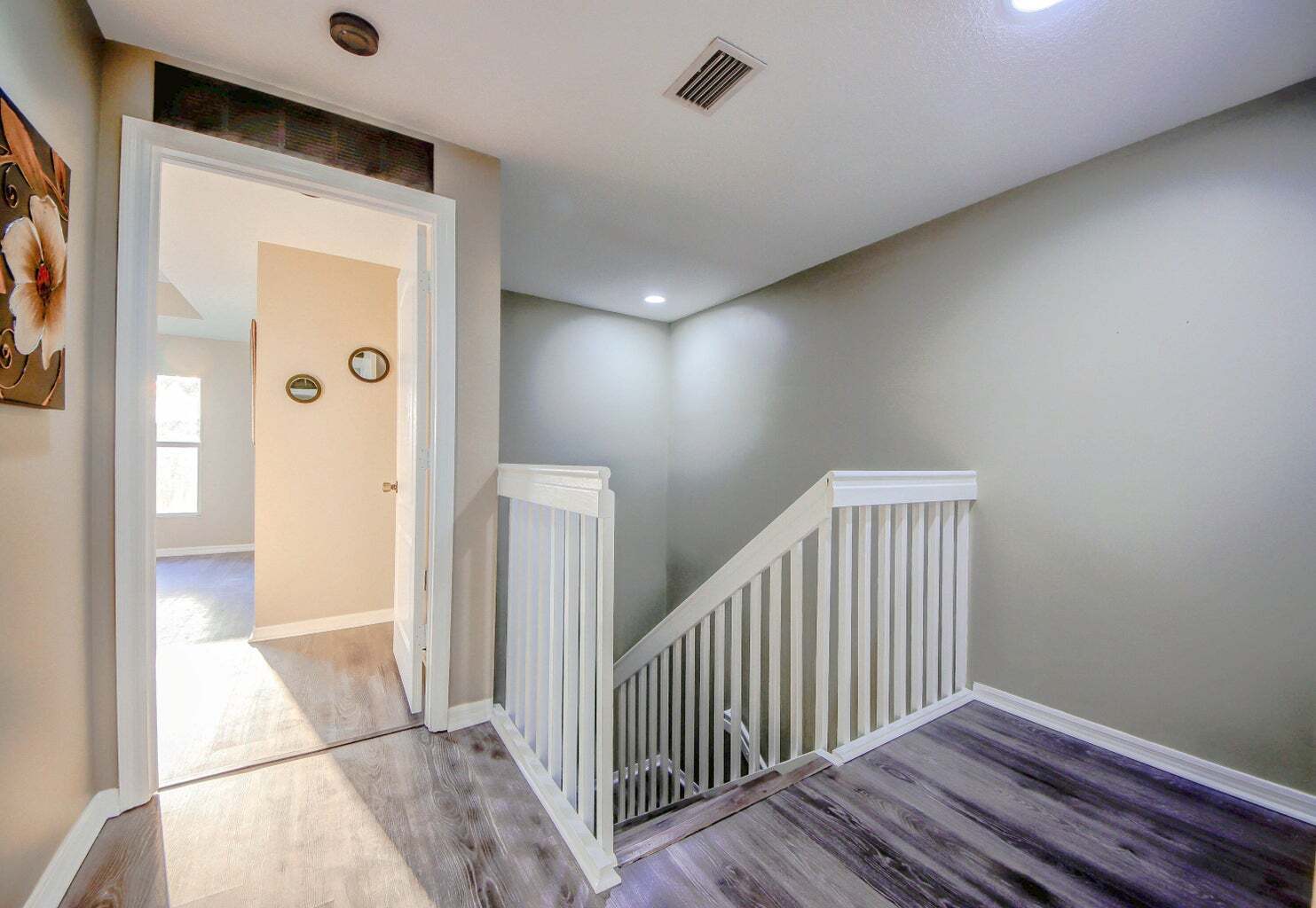 Building Photo - 6143 Seminole Gardens Cir