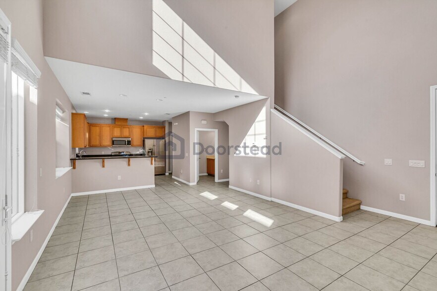 Building Photo - 2743 Lavender Ter