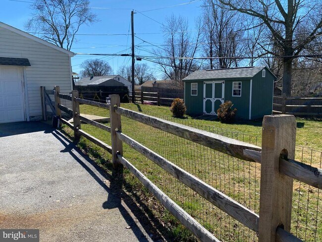 Building Photo - 108 Paoli Pike