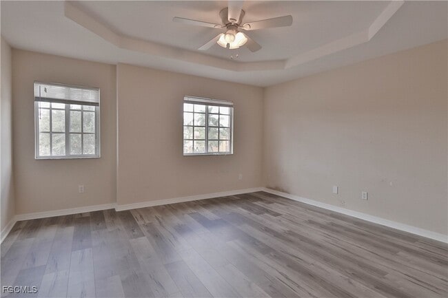 Building Photo - 10231 Tin Maple Dr