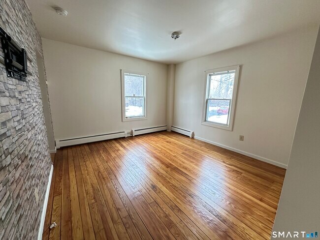 Building Photo - 60 Tariff St