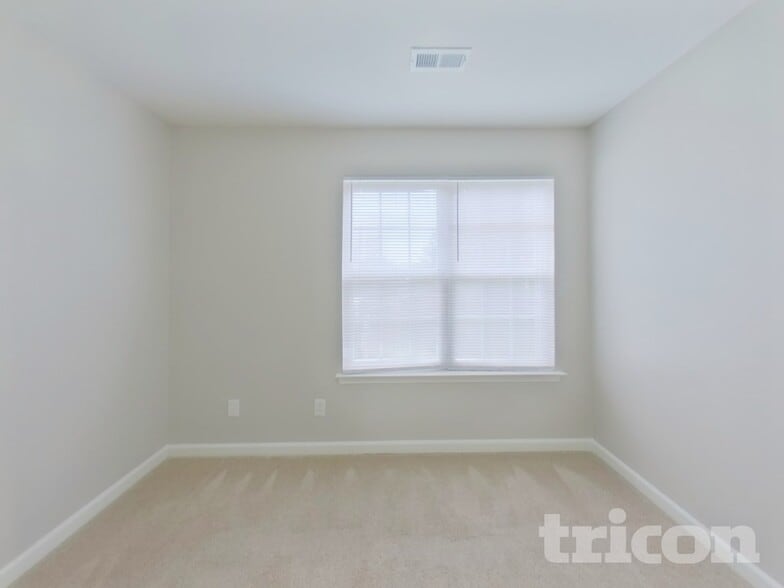 Building Photo - 6031 Powder Mill Pl