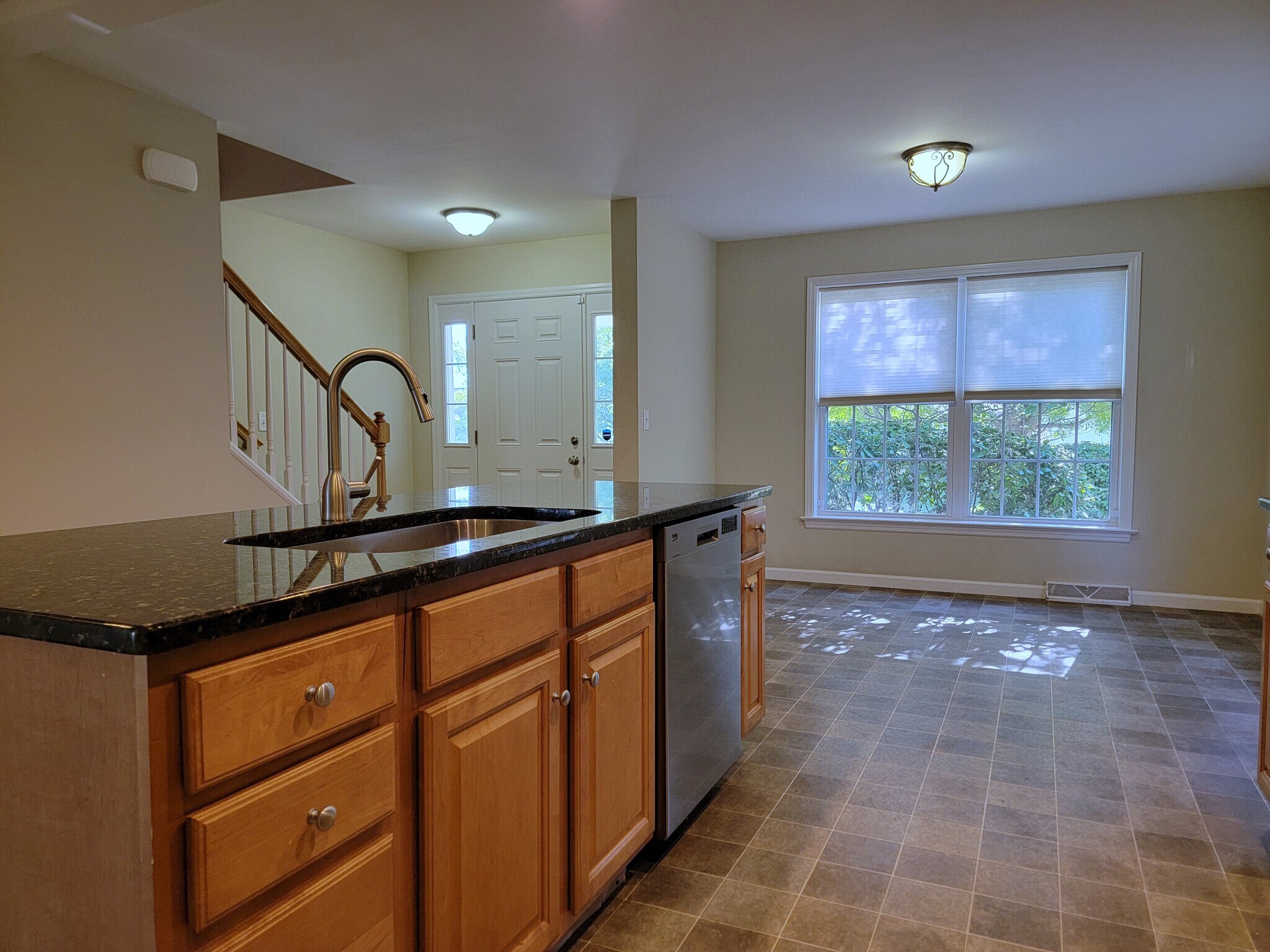 Building Photo - 709 Palmer Cir