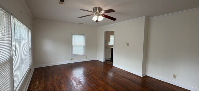 Building Photo - 3818 Troy Swasey Blvd SW