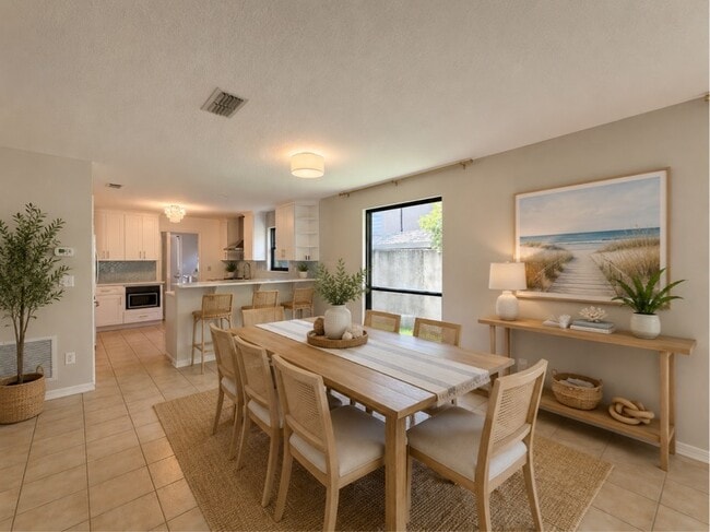 Building Photo - 1746 Ocean Grove Dr