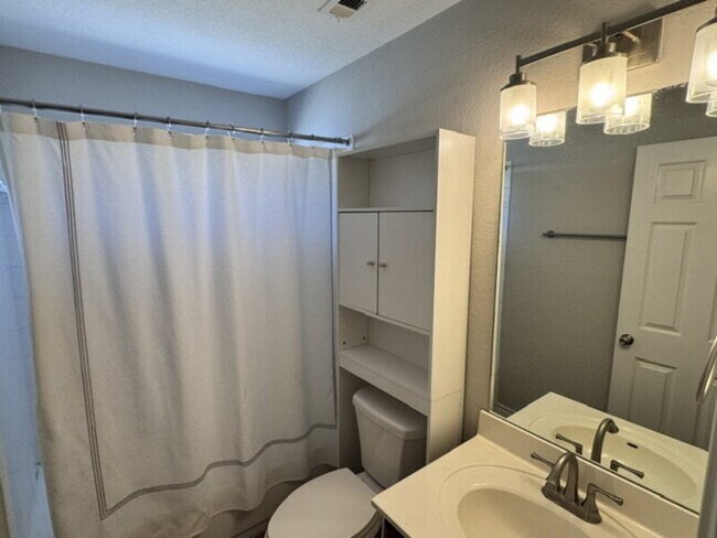 Building Photo - 158 Osprey Haven