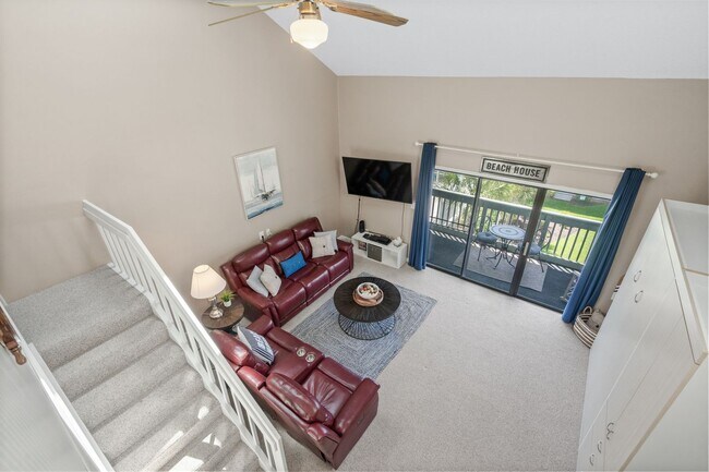Building Photo - ***Free Utilities***Please note, this is a...