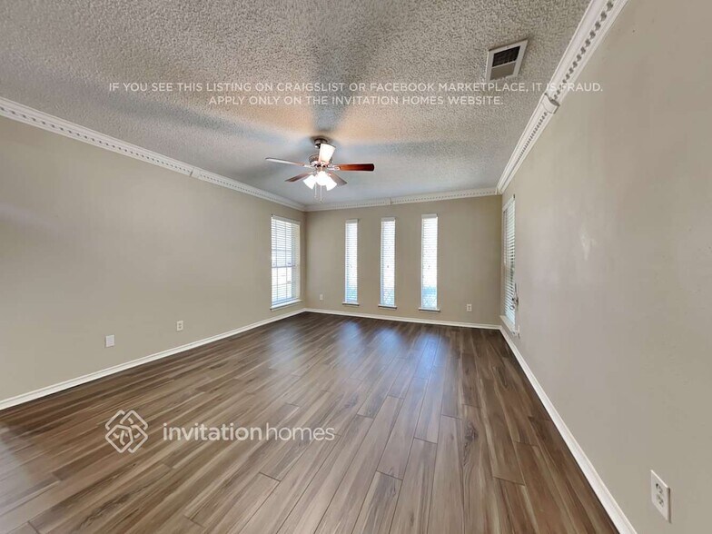 Building Photo - 934 Echobrook Pl