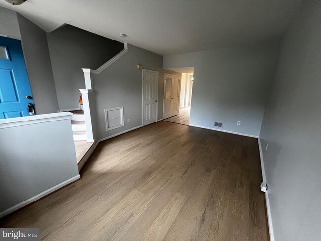Building Photo - 44211 Litchfield Terrace