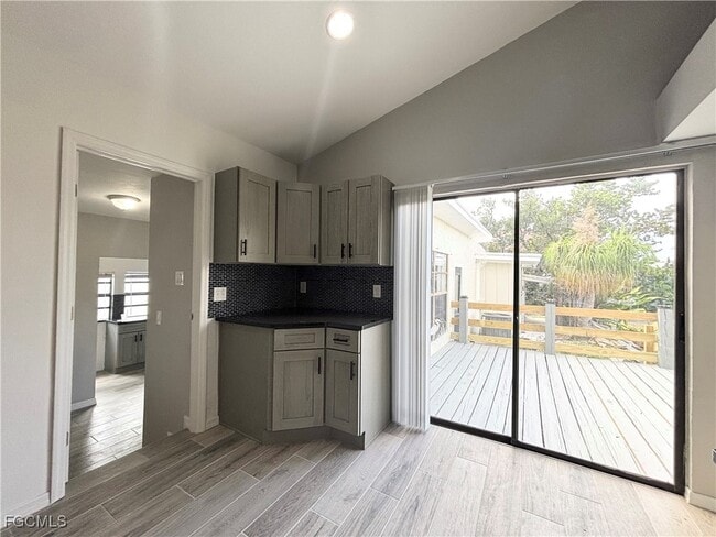 Building Photo - 12743 Brewster Dr