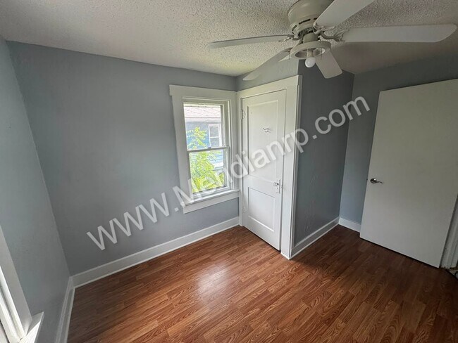 Building Photo - 3015 Holton Ave