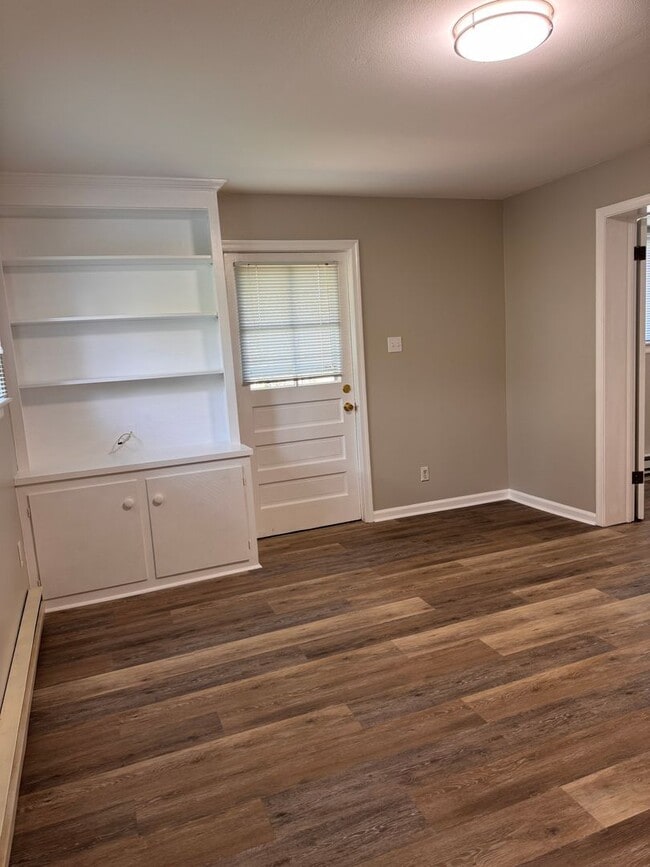 Building Photo - Santana - Princeton