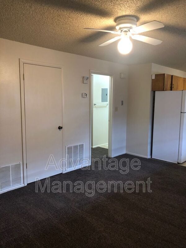Building Photo - 339 W 100 N