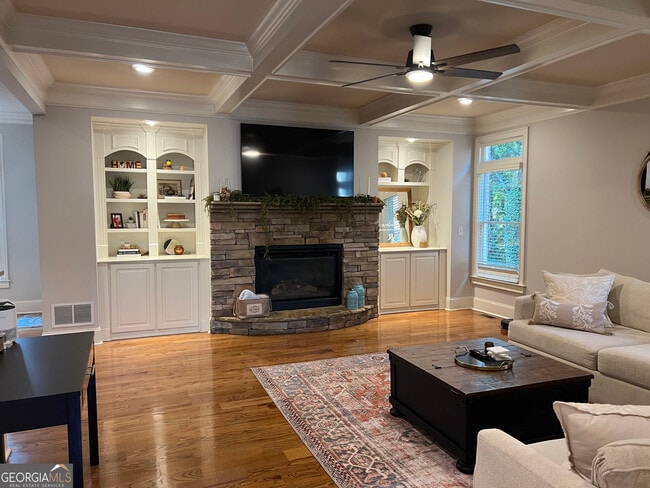 Building Photo - 7955 Magnolia Square