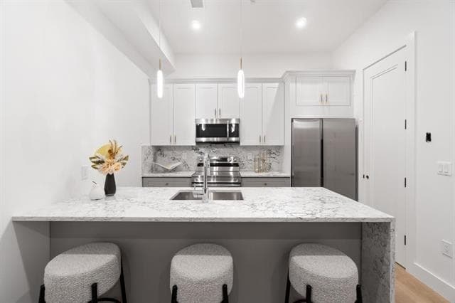 Building Photo - 491 Broadway