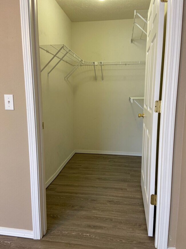 Building Photo - Condominium in Academy Commons