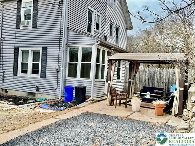 Building Photo - 31 Lafayette Ave