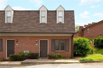 Building Photo - 5037 Top Cat Ct