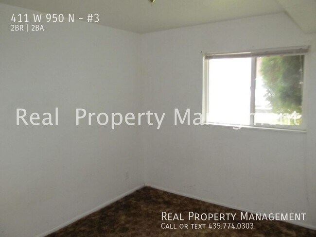 Building Photo - 411 W 950 N