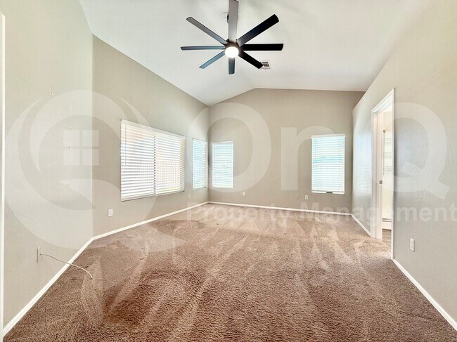Building Photo - 3512 S Moccasin Trail