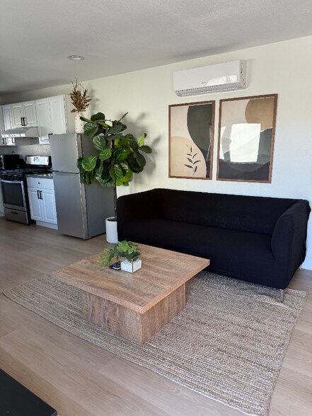 Building Photo - 14361 Buckner Dr