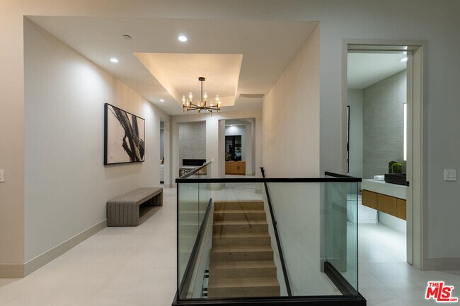 Building Photo - 286 Quadro Vecchio Dr