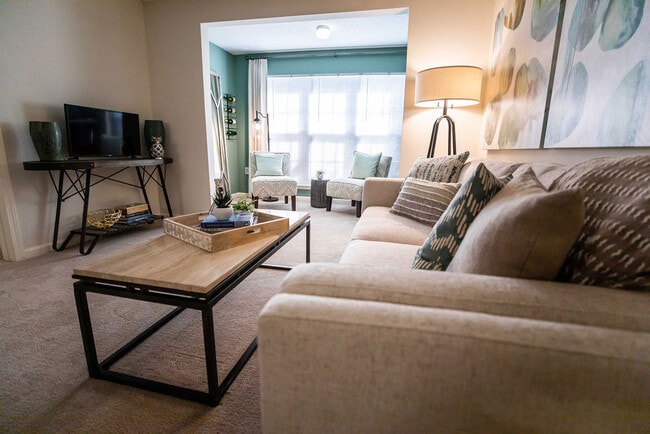 Building Photo - Salisbury Village at Castlewood