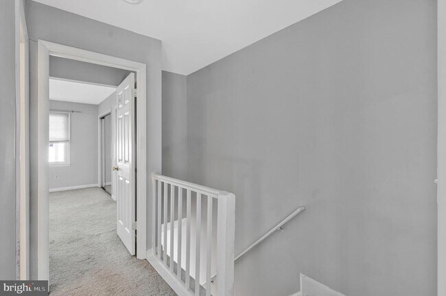 Building Photo - 8505 Jeffersonian Ct