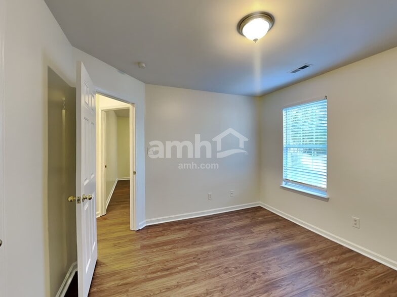 Building Photo - 4206 Yaupon Ct