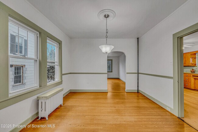 Building Photo - 123 William St