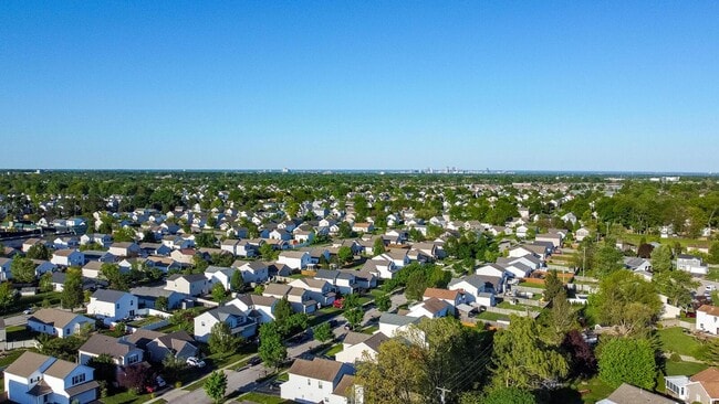 Building Photo - 6193 Nasby Dr