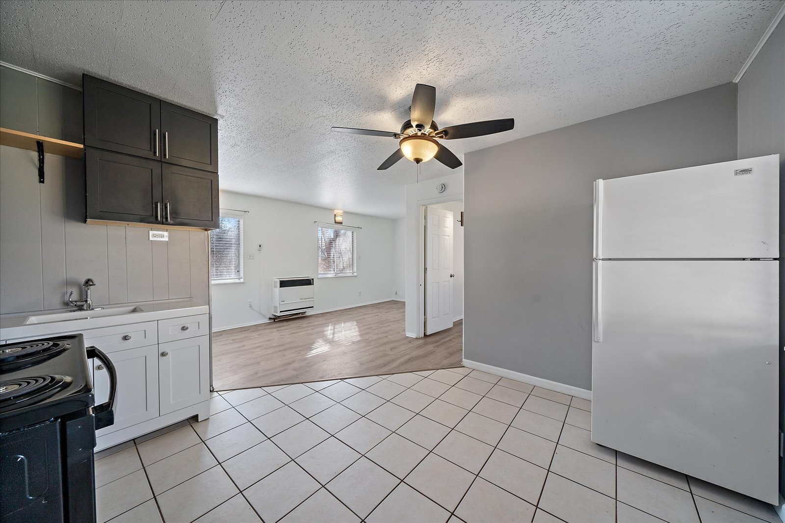 Kitchen - 2275 Estes Street