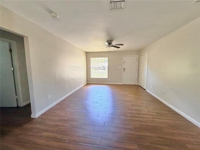 Building Photo - 130 S Bulova Dr