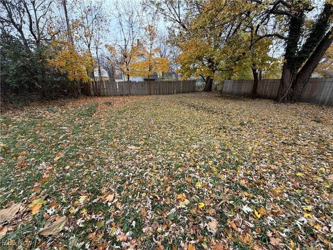 Building Photo - 4154 E 95th St