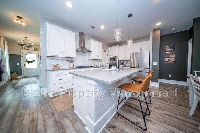 Building Photo - 5008 Cedar Brush Ct