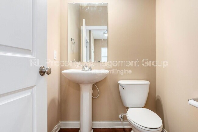 Building Photo - 10327 Indigo Dr