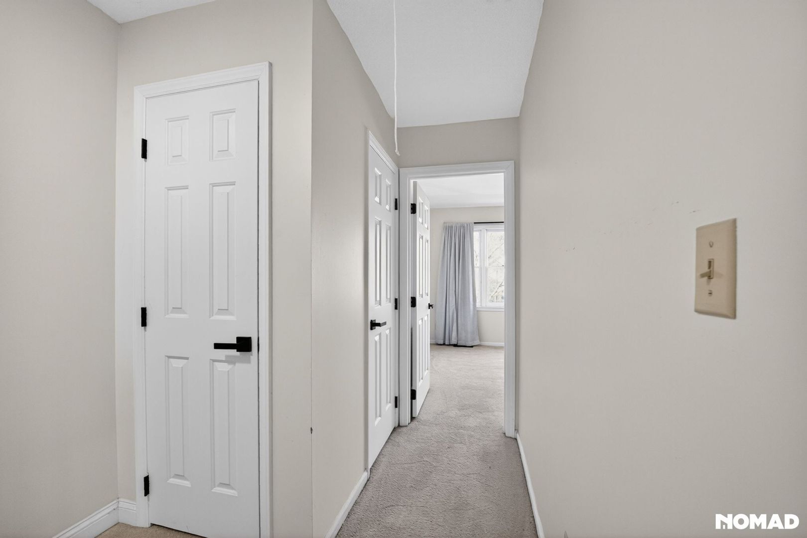 Building Photo - 533 Oak Run Dr