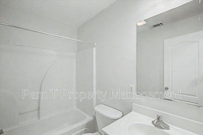 Building Photo - 1312 Dieter St