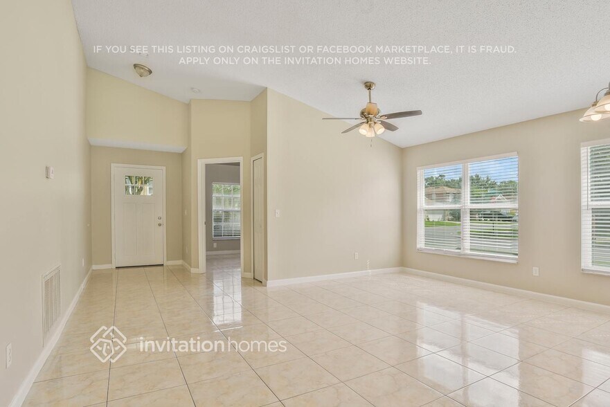 Building Photo - 6558 Cherry Grove Cir