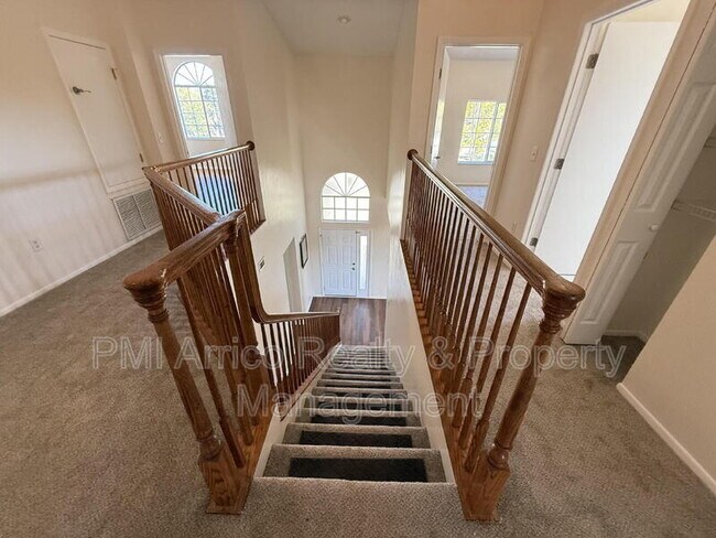 Building Photo - 12653 Longcrest Dr