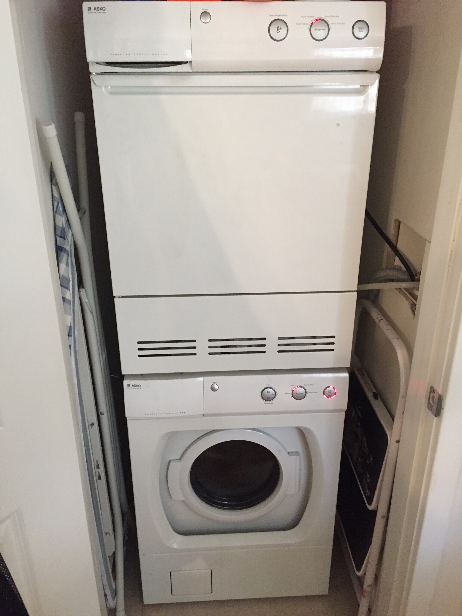 New washer / dryer in unit - 1425 11th Street Northwest