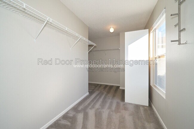 Building Photo - 1774 Elijah Blue Dr