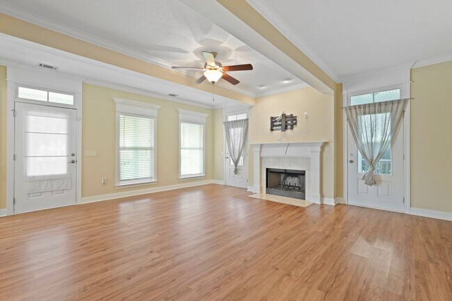 Building Photo - 3 Bedroom Dunham Marsh Beauty with Outdoor Fireplace and Resort-Style Community Amenities