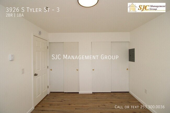 Building Photo - 3926 S Tyler St