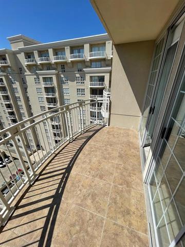 Building Photo - 3225 Turtle Creek Blvd