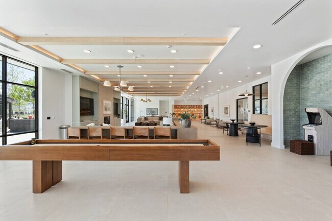 Building Photo - 320 N 490 W