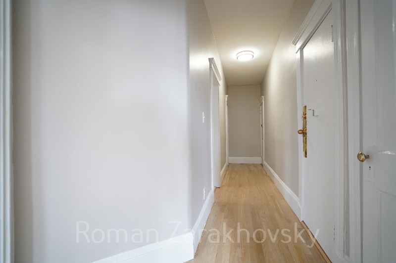 Building Photo - 58 Gardner St