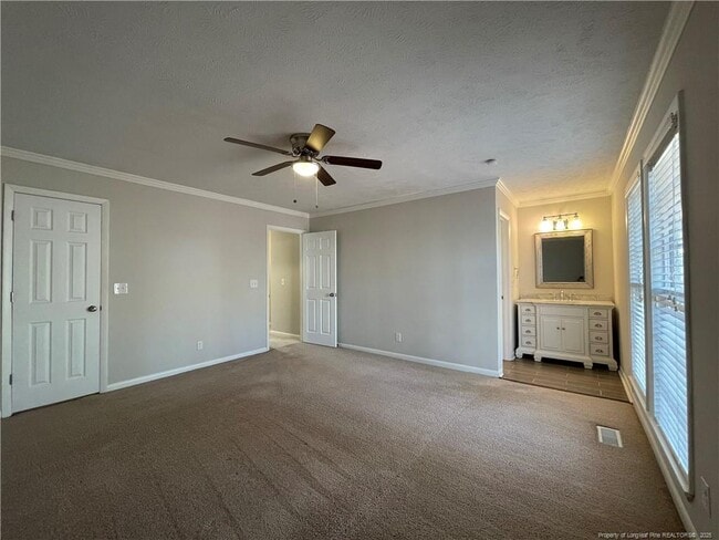 Building Photo - 7128 Calamar Dr